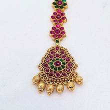 The Prerana Kempu Bindi