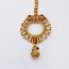 The Jalpa Kundan Bindi