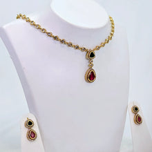 The Antara Kempu Necklace