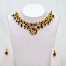 The Paridhi Kempu Necklace