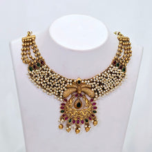 The Alka Kempu Necklace