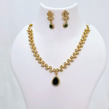 The Niha Kempu Necklace