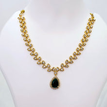 The Niha Kempu Necklace