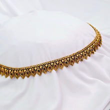 The Arushi Kempu Kamarpatta