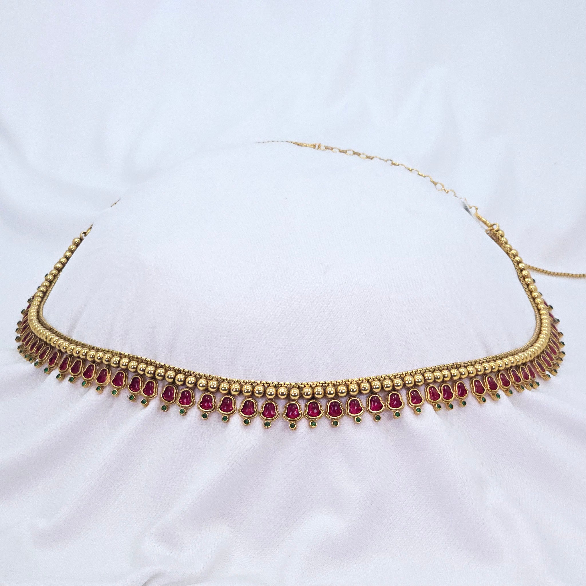 The Shesha Kempu Kamarpatta