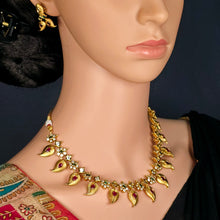 The Niharika Kempu Necklace