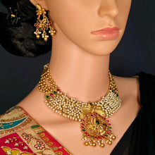 The Alka Kempu Necklace