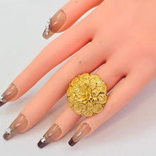 The Priyal Goldforming Ring