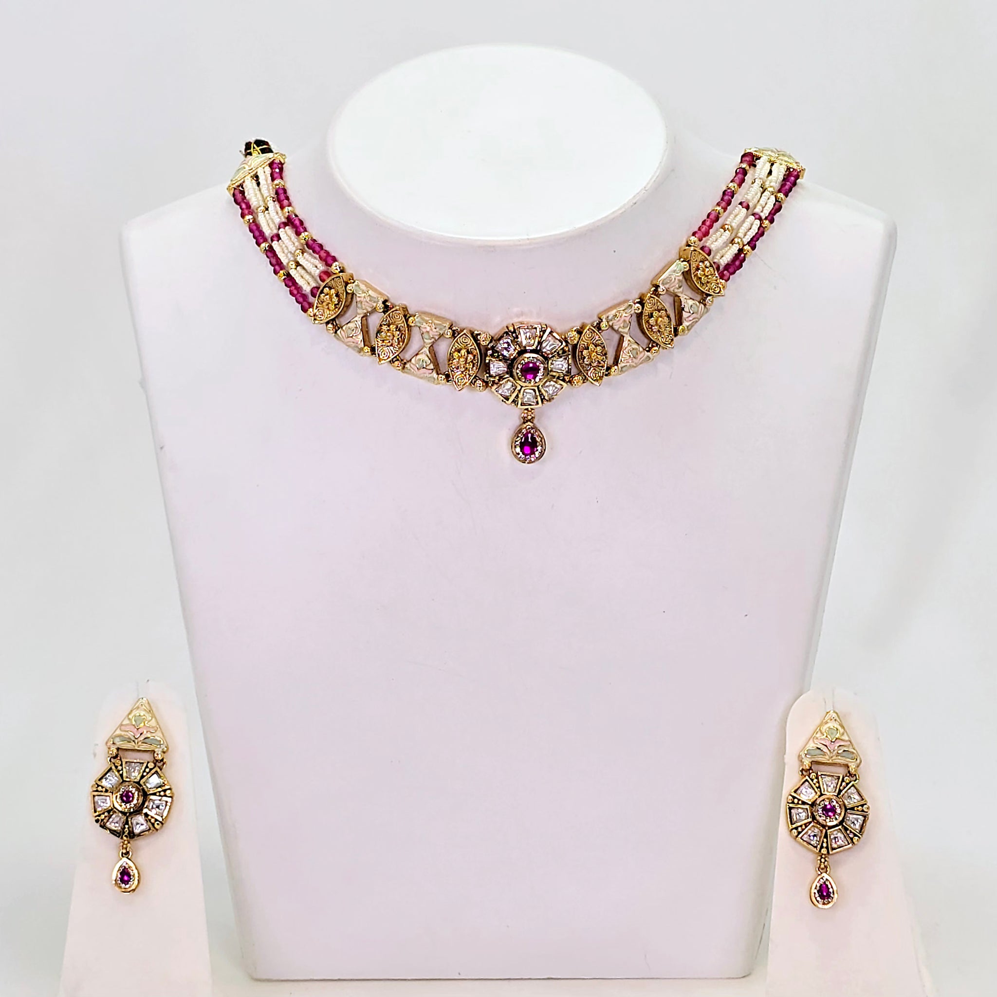 The Bhuvika Rajwadi Necklace