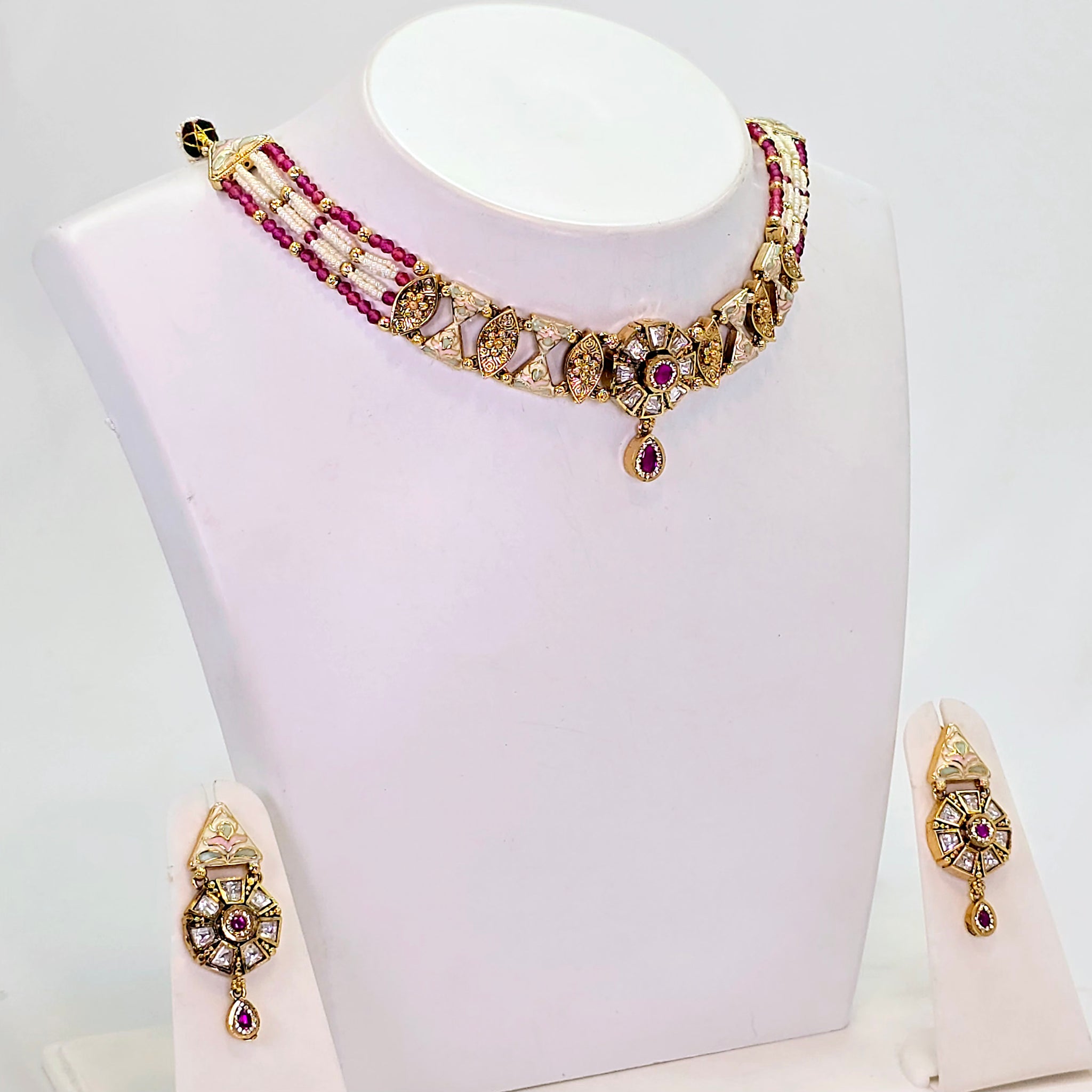 The Bhuvika Rajwadi Necklace
