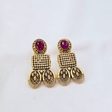 The Aradhita Rajwadi Necklace