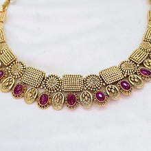 The Aradhita Rajwadi Necklace