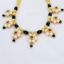 The Prachi Goldforming Mangalsutra