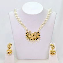 The Anvisha Moti Necklace