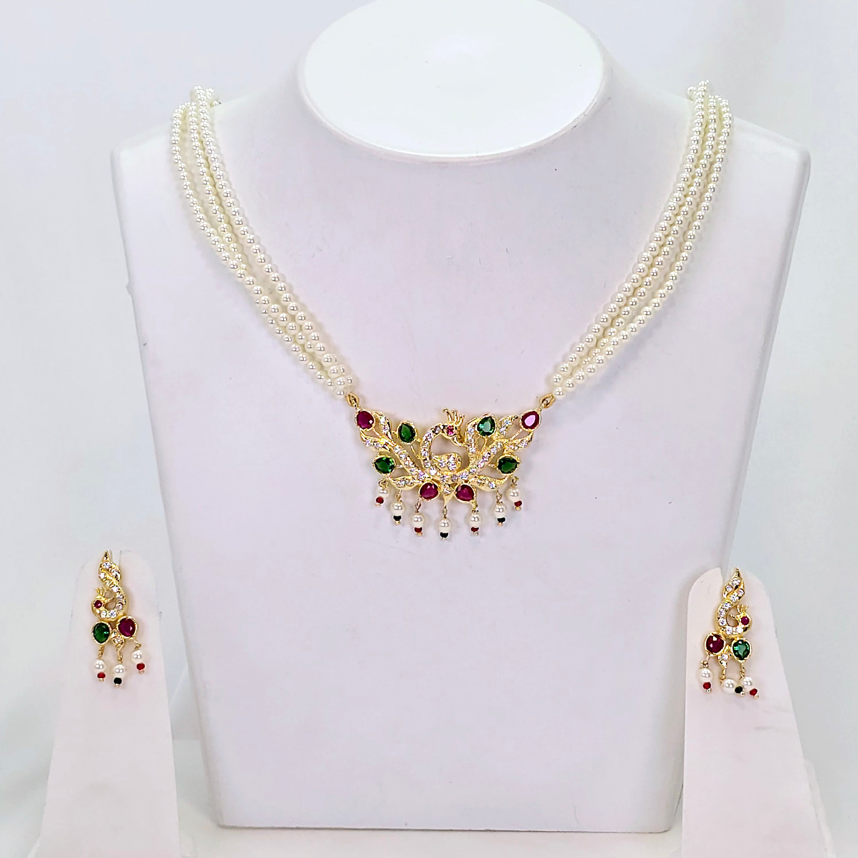 The Mega Moti Necklace