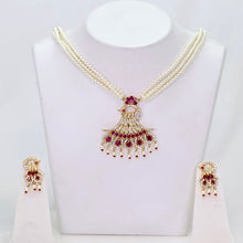 The Pavai Moti Necklace