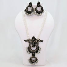 The Shrenika Fancy Re Customized Necklace