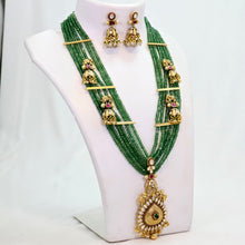 The Tanirika Beeds Necklace