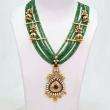 The Tanirika Beeds Necklace