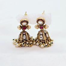 The Tanirika Beeds Necklace