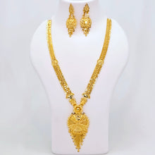 The Urja Goldforming Necklace