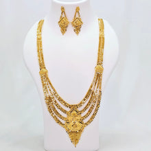 The Vasudha Goldforming Ranihaar