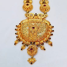 The Pranali Antique Goldforming Long Necklace