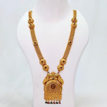 The Praniti Antique Goldforming Long Necklace