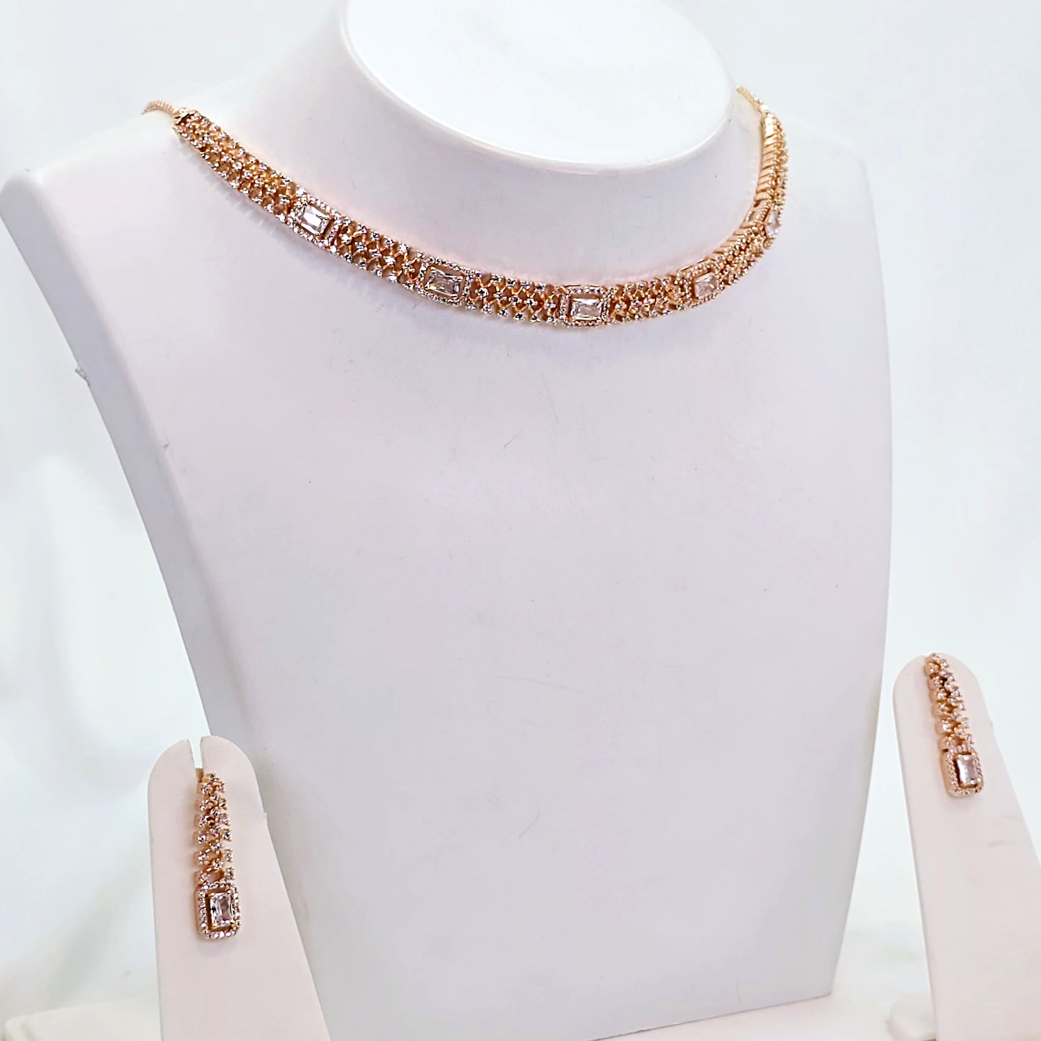 The Alexa Rosegold A.D Necklace