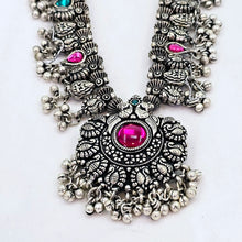 The Gemma Oxidized Saaj