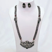 The Soraya Oxidized Long Necklace