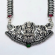 The Soraya Oxidized Long Necklace