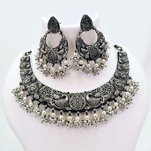 The Parna Oxidized Necklace