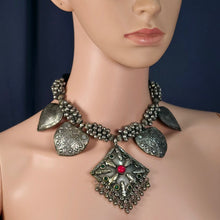 The Hadlee Oxidized Necklace