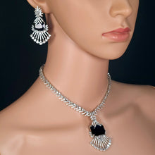 The Luna Whitegold A.D Necklace