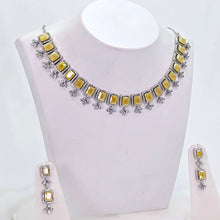 The Macie Whitegold A.D Necklace