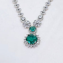 The Noa Whitegold A.D Necklace