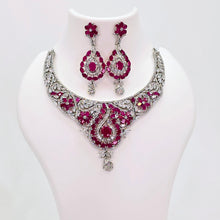 The Naomi Whitegold A.D Necklace