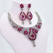 The Naomi Whitegold A.D Necklace