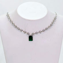 The Melanie Whitegold A.D Necklace