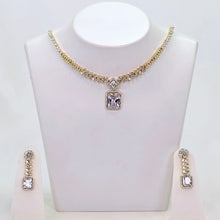 The Suki Yellowgold A.D Necklace