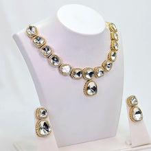 The Rayna Yellowgold A.D Necklace