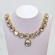 The Rayna Yellowgold A.D Necklace