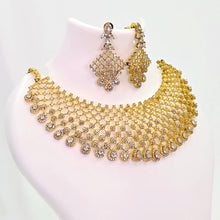The Olivia Yellowgold A.D Necklace