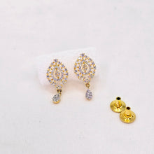 The Seneca Yellowgold A.D Earring