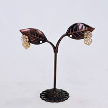 The Sabrina Yellowgold A.D Earring