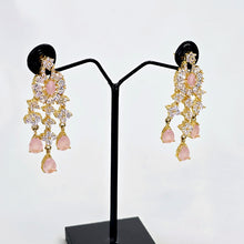 The Geneva Yellowgold A.D Earring