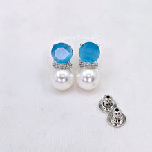 The Nitima Whitegold A.D Earring