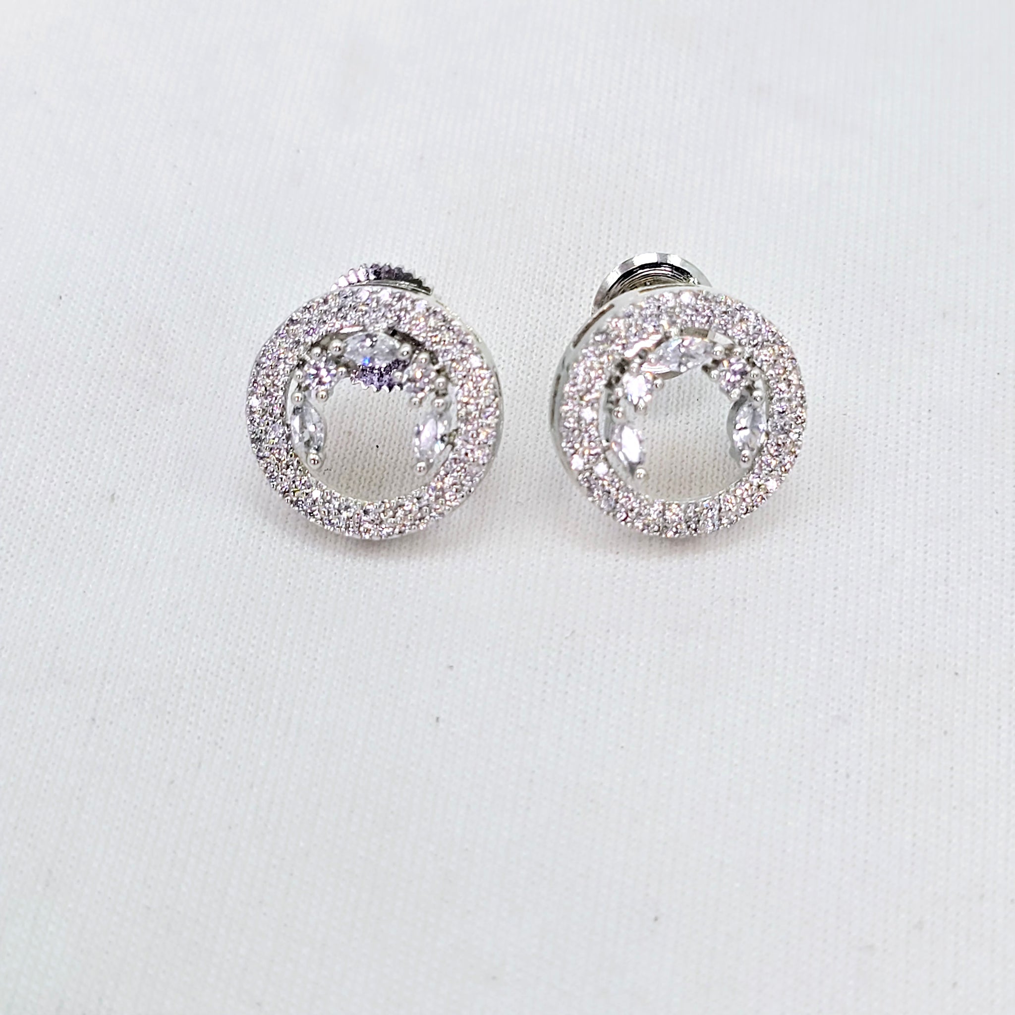 The Nithila Whitegold A.D Earring