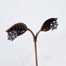 The Yasti Whitegold A.D Earring